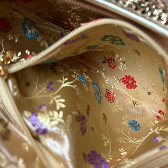 Felix Rey Gold Mesh Handbag - Picture 4 of 4